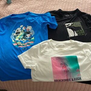 Abercrombie(13/14) and Under Armour (youth L) boys shirts (lot of 3) boys shirts